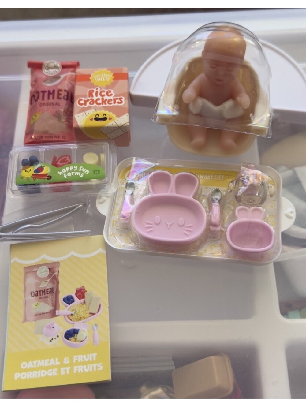 Miniverse Mini Baby Food Capsule Ball, Sealed Oatmeal Fruit